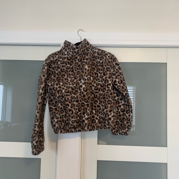 Old navy Sherpa zip up jacket - Picture 2 of 4